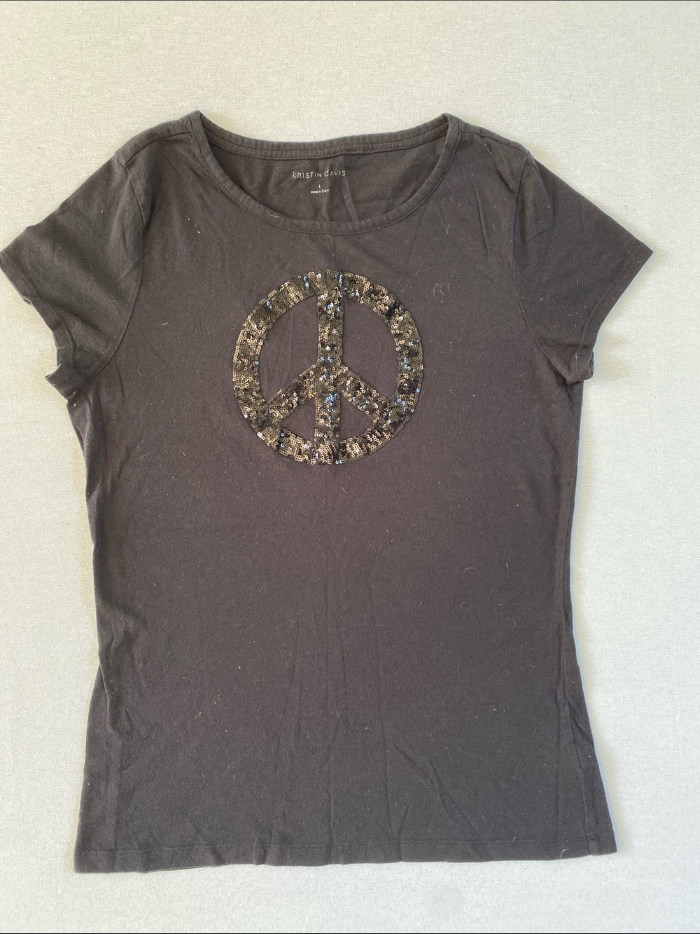 Kristen Davis Black Sequin Peace Sign Crewneck Tee